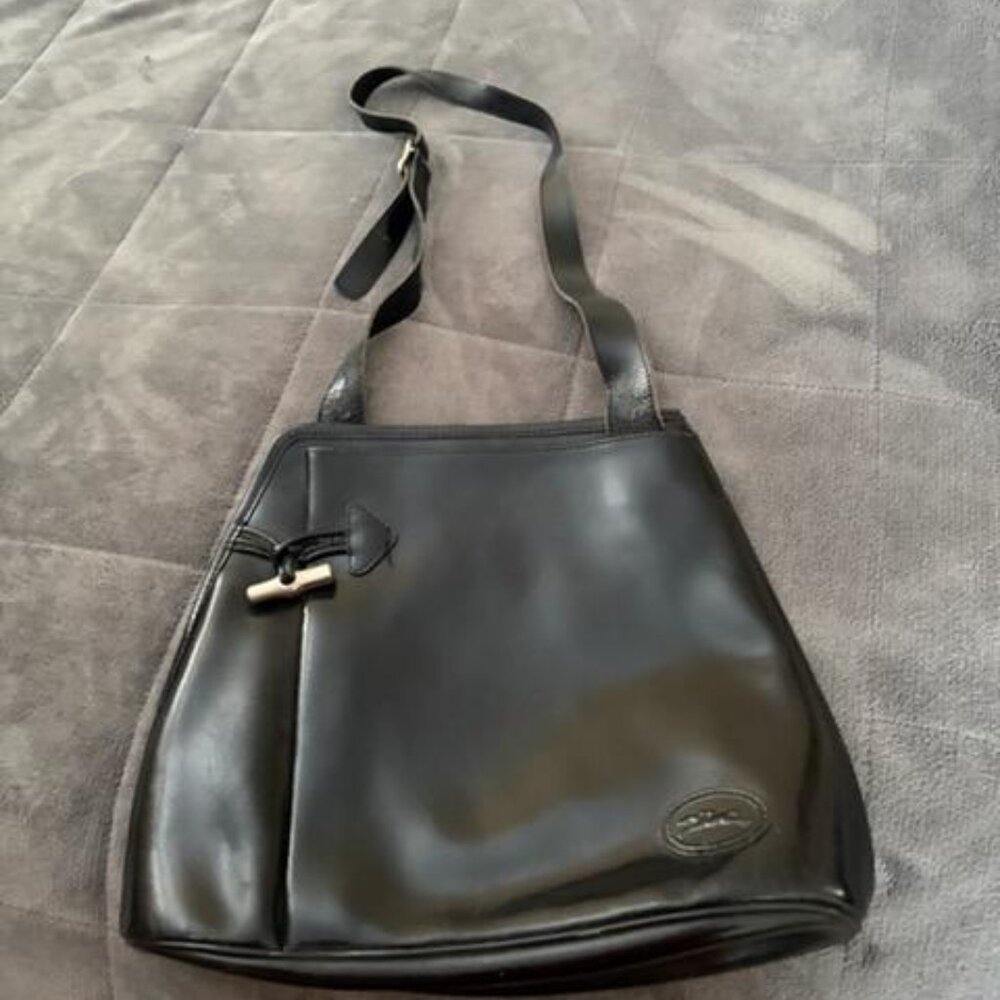 Vintage Longchamp Black Leather Roseau Purse Silver Bamboo Toggle